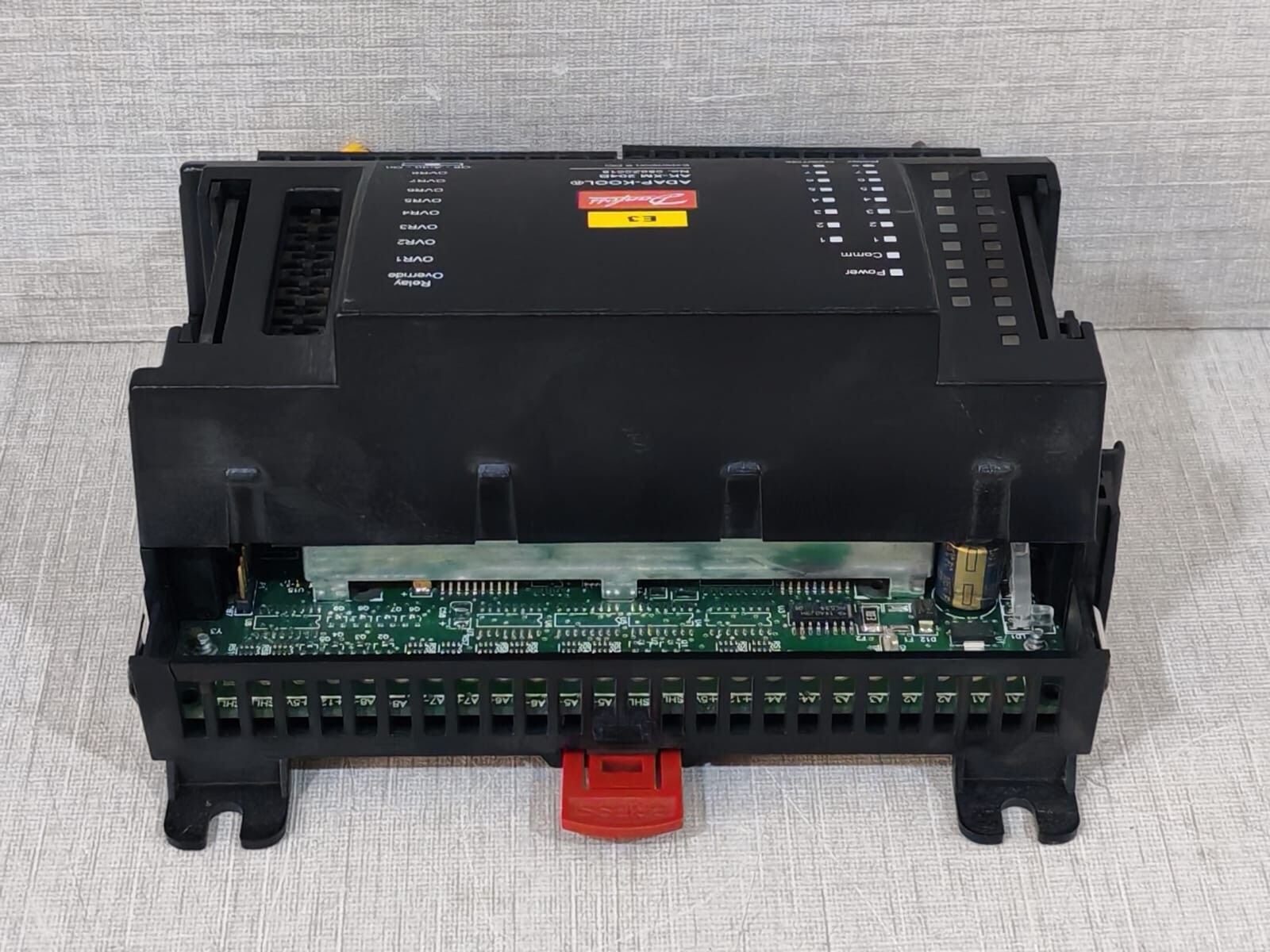Danfoss 080Z0018 DANFOSS ADAP-KOOL AK-XM 204B Extension 8 DO | 080Z0018 4