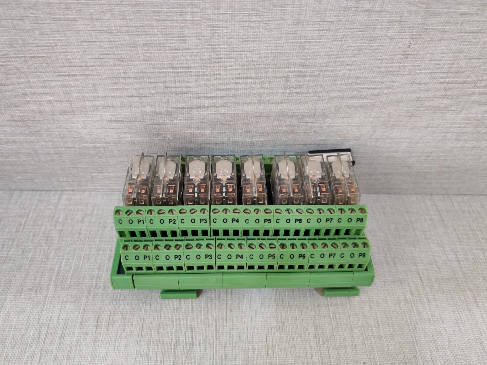 Intech RB82PTTIG2R-2DC24 Intech RB82P TTI G2R-2 DC24 Relay RB82PTTIG2R-2DC24 4