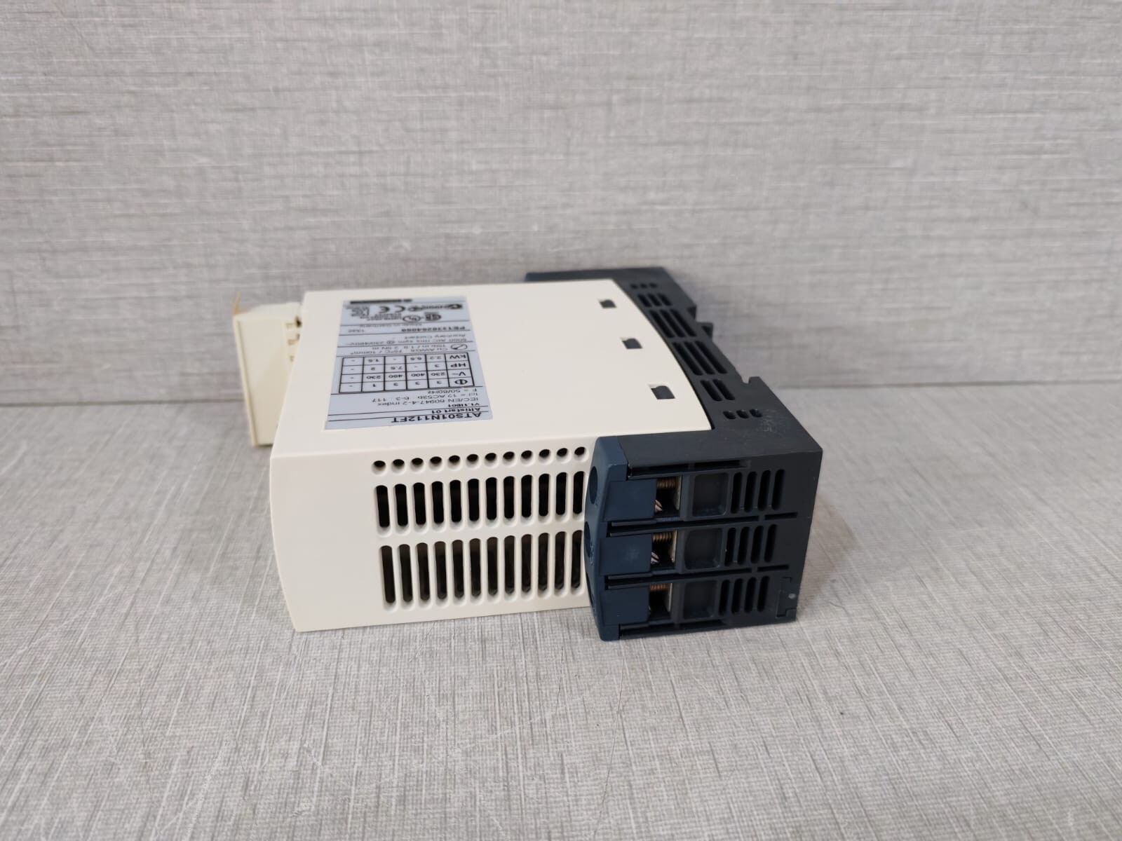 Schneider Electric 066716 Schneider Electric Soft Starter ATS01N112FT Altistart 01, 066716 | 12A 110-480V 8