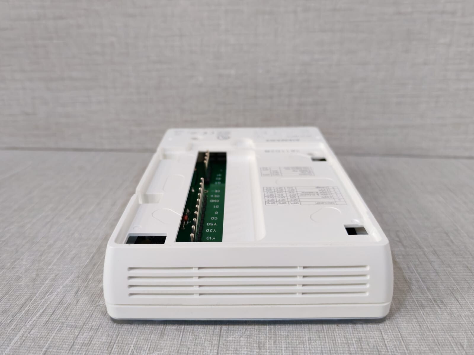 Siemens RDG160TU SIEMENS RDG160TU ROOM THERMOSTAT 181102B 24V 6