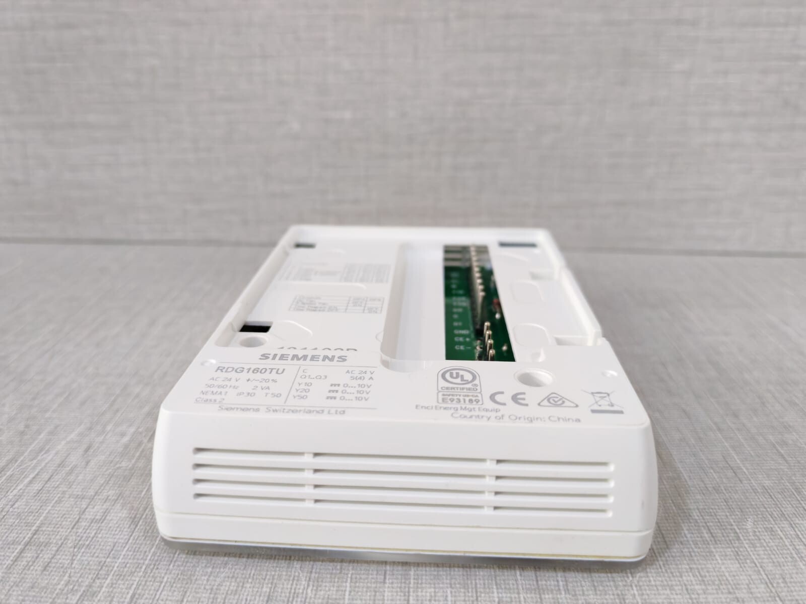 Siemens RDG160TU SIEMENS RDG160TU ROOM THERMOSTAT 181102B 24V 7