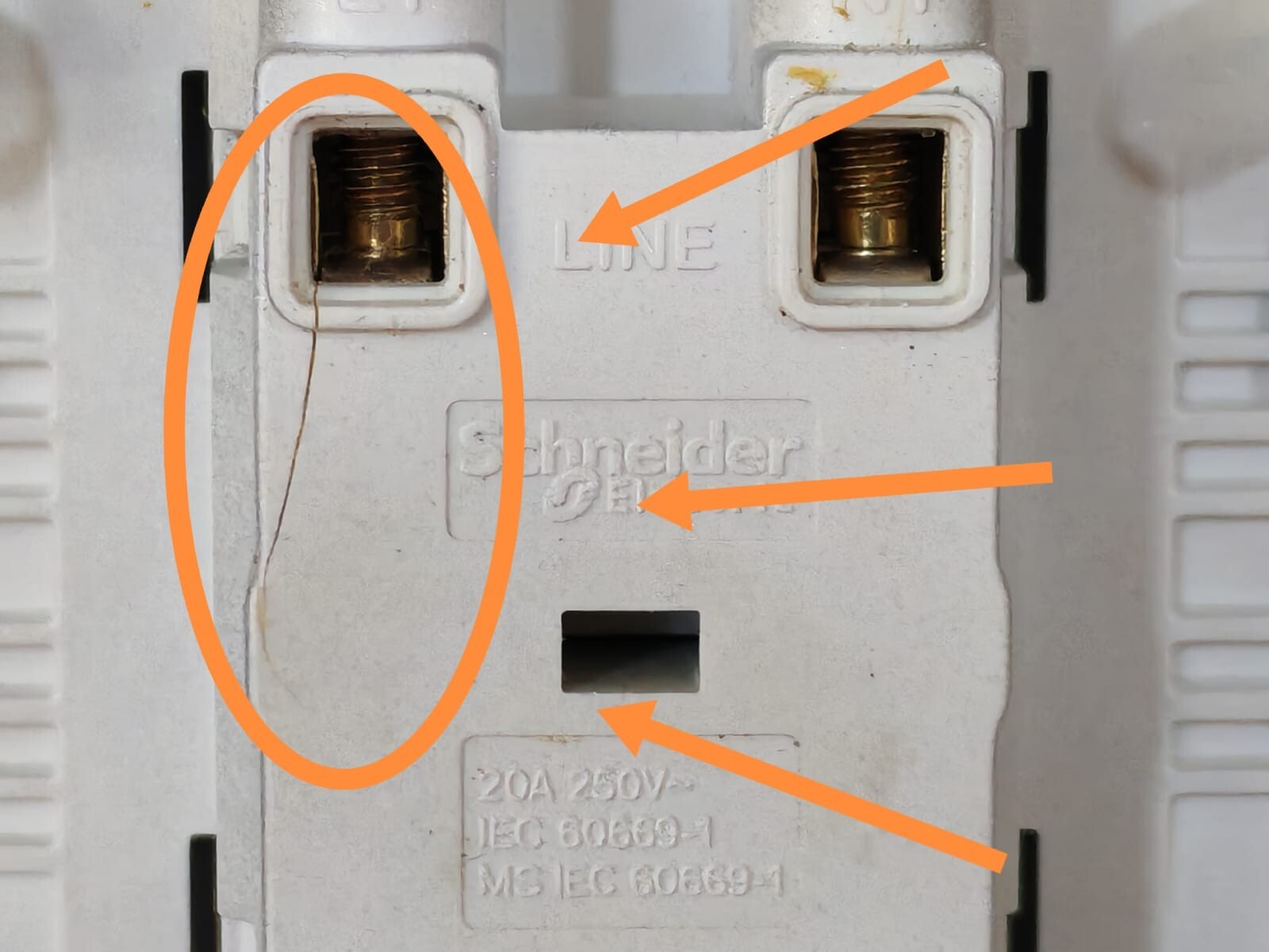 Schneider Electric KB31D20NER_AS_G12 SCHNEIDER ELECTRIC KB31D20NER_AS_G12 VIVACE 1 GANG 1 WAY DP SWITCH-1 8