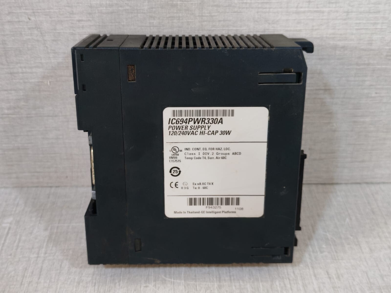GE Fanuc IC694PWR330A GE FANUC RX3i IC694PWR330A POWER SUPPLY 120/240VAC HI-CAP 30W 6