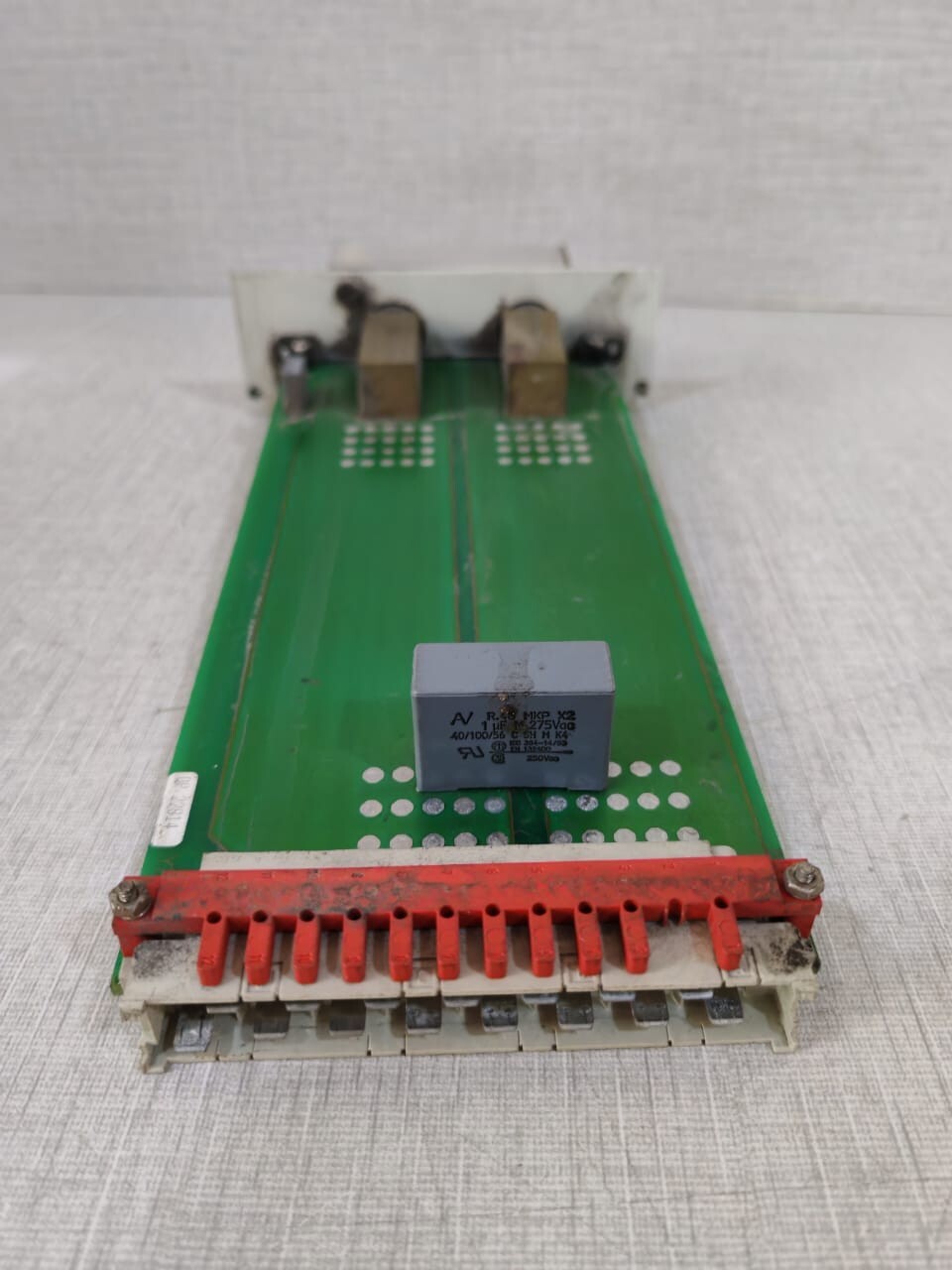 ELCON INSTRUMENTS 1550/TB-OUT 60 ELCON INSTRUMENTS 1550/TB-OUT 60 Power Supply 5