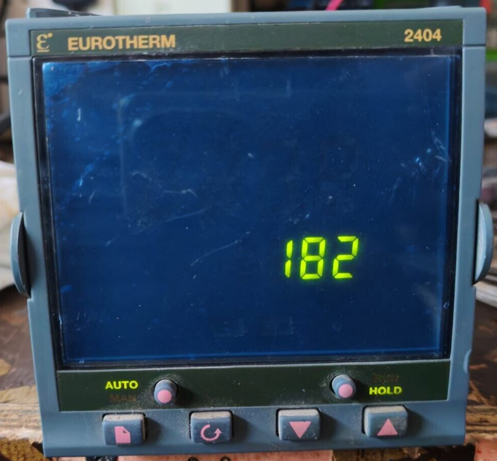 Eurotherm EUROTHERM EUROTHERM 2404 Temperature Controller Module 6