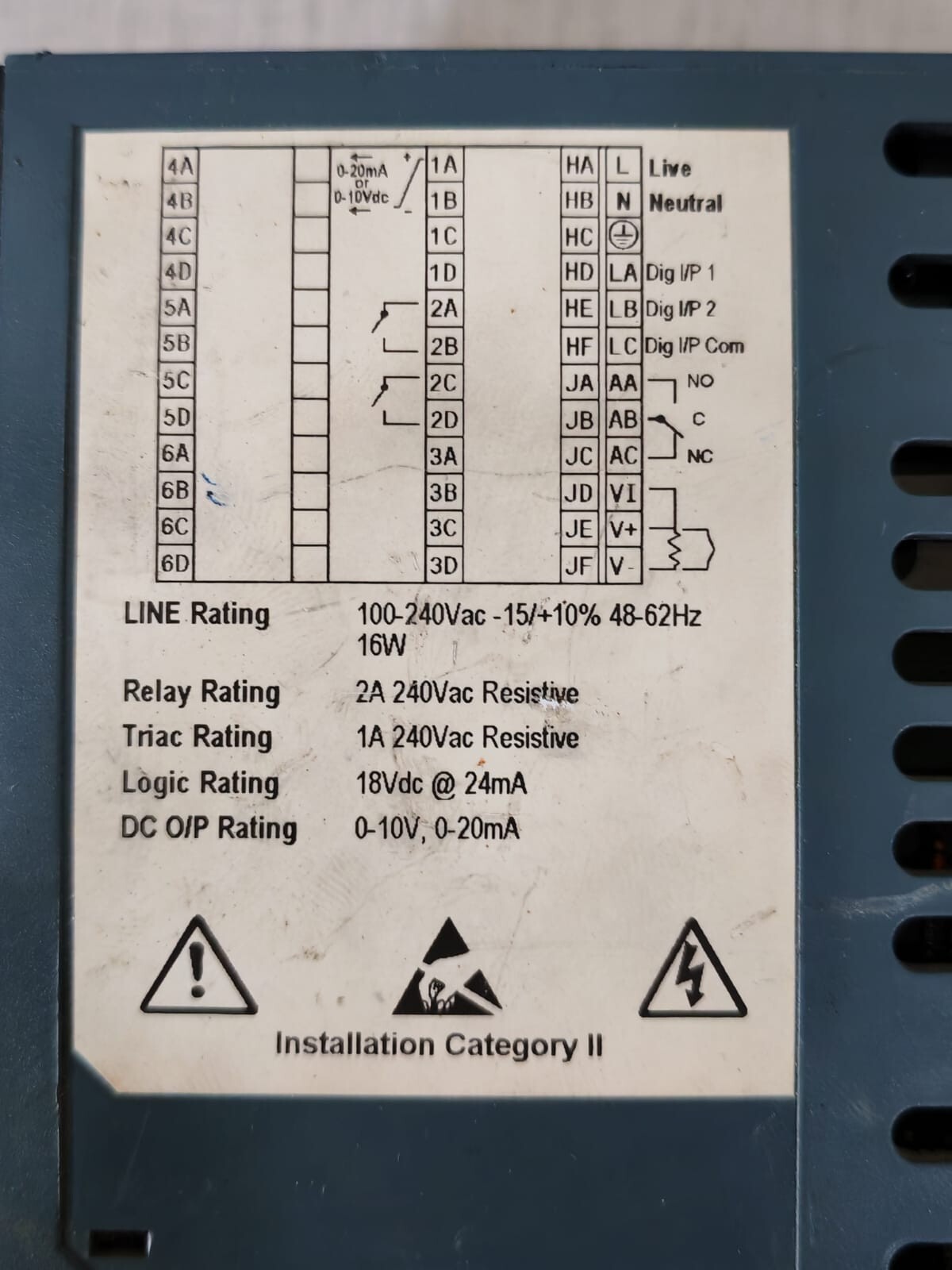 Eurotherm EUROTHERM EUROTHERM 2404 Temperature Controller Module 10