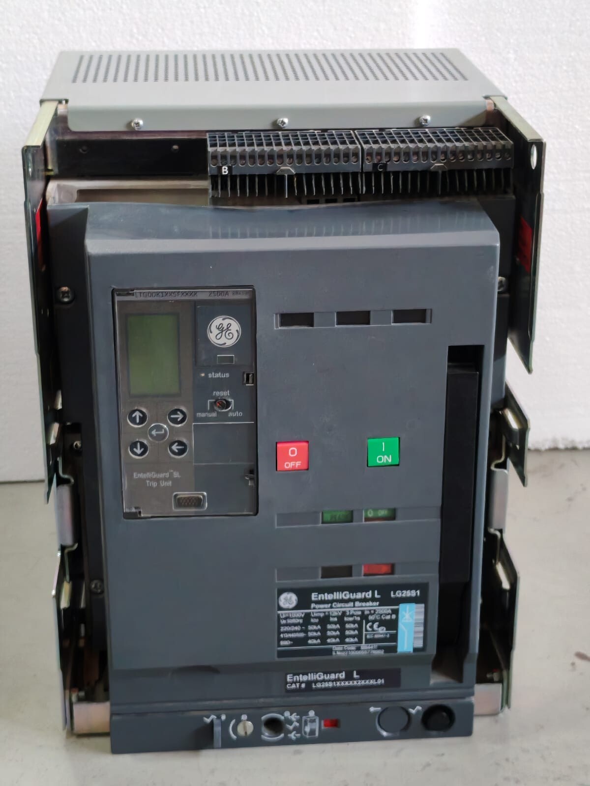 GE LTG00K1XXSFXXXX GE EntelliGuard L LG25S1 LTG00K1XXSFXXXX IN=2500A BB4391 Power Circuit Breaker 4