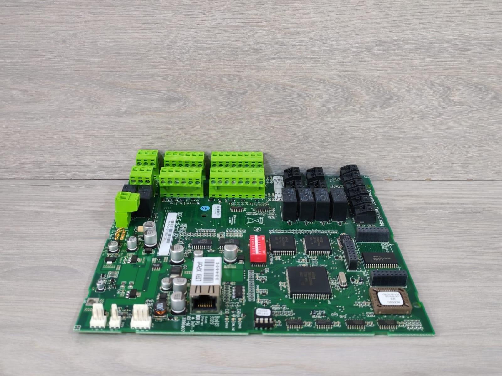Grosvenor Technology IDC-E-6/4-1V2 Grosvenor Technology Ltd IDC-E-6/4-1V2 6