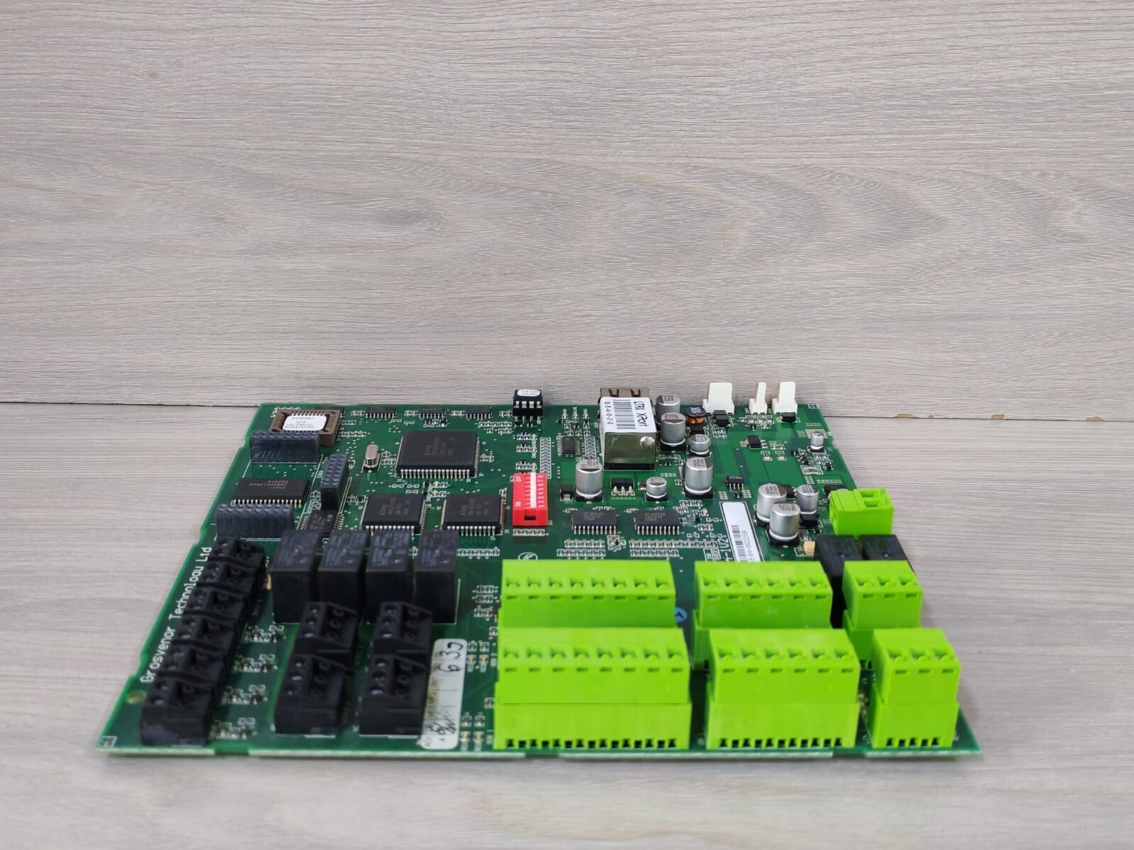 Grosvenor Technology IDC-E-6/4-1V2 Grosvenor Technology Ltd IDC-E-6/4-1V2 7