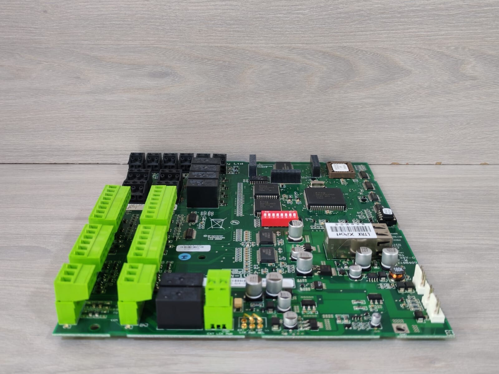 Grosvenor Technology IDC-E-6/4-1V2 Grosvenor Technology Ltd IDC-E-6/4-1V2 9