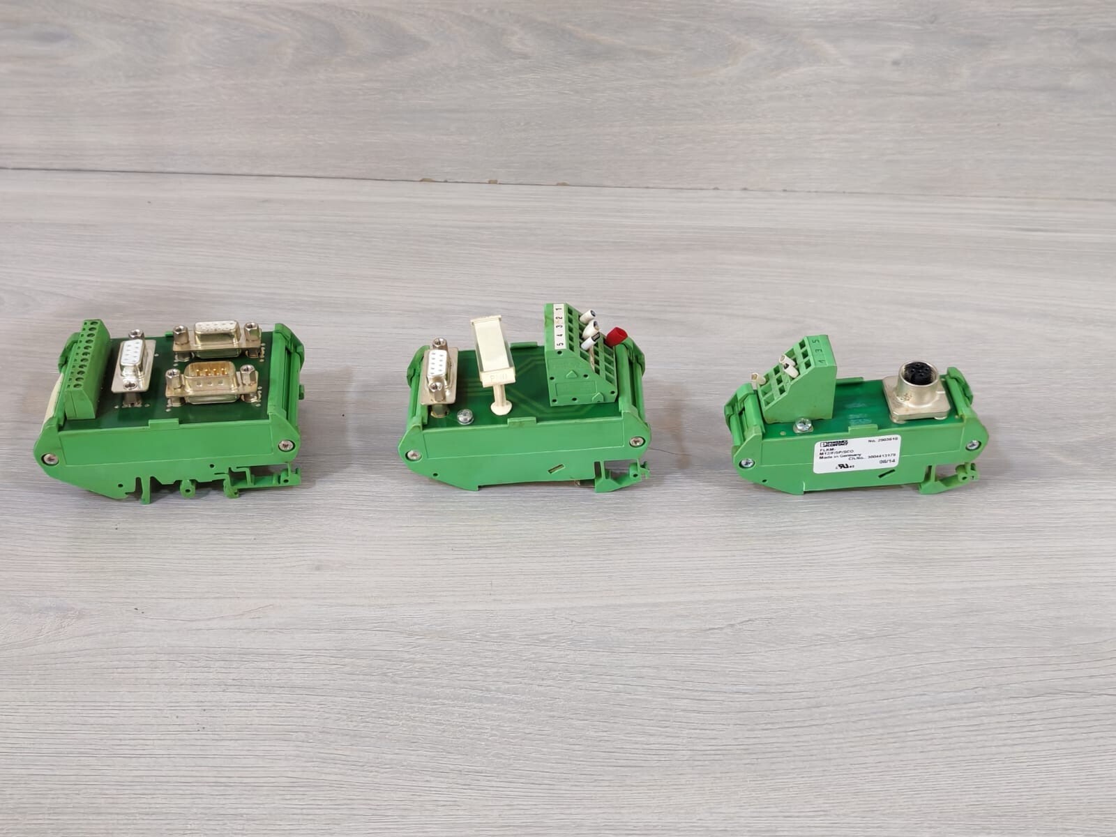 Phoenix Contact CONTACT2760623 Phoenix Contact 2760623 + 2295949 + 2903610 PLC Module 5