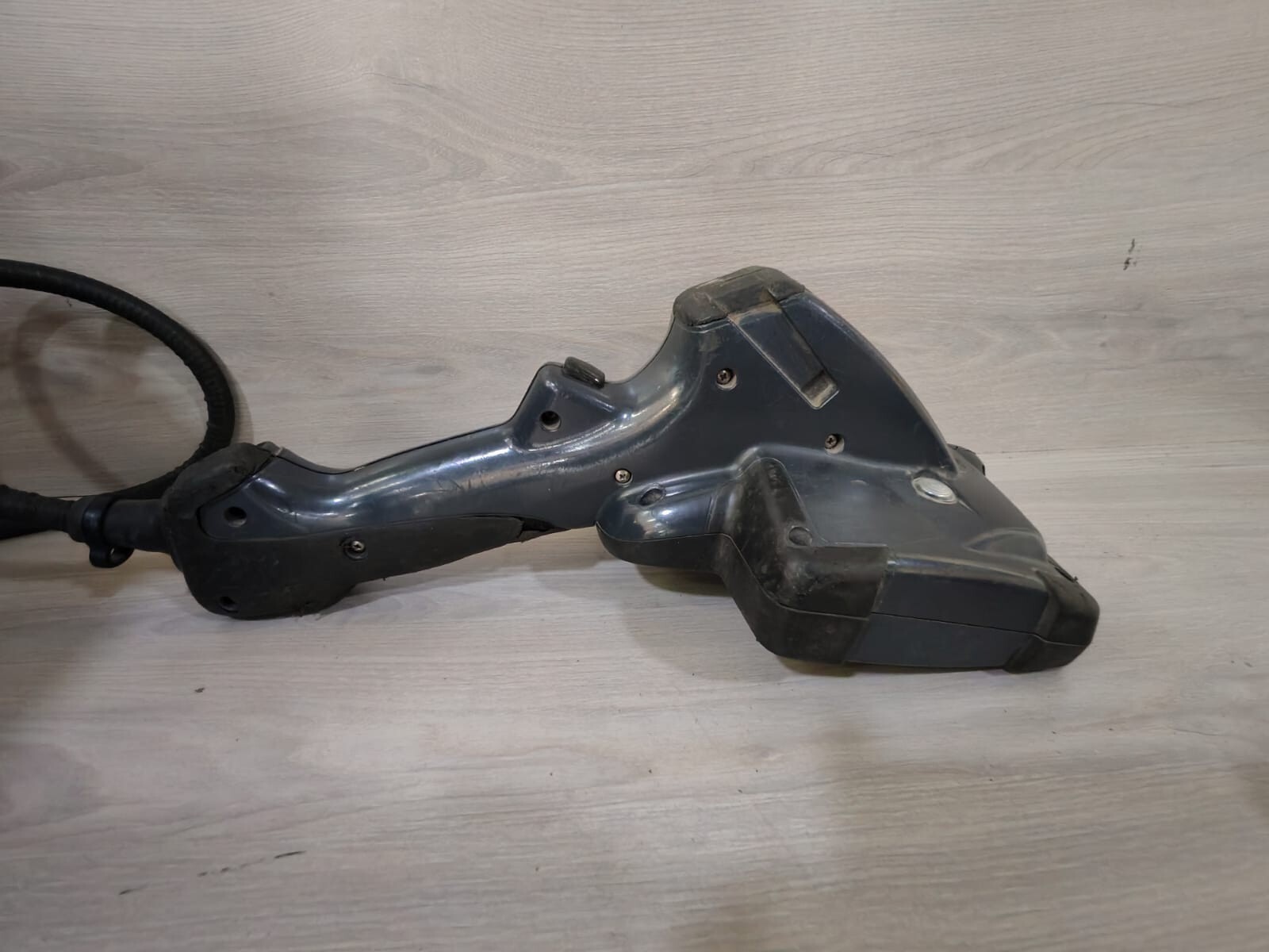 GE XLG3BHANDSET GE Inspection Technologies Everest XLG3 / XLG3BHANDSET 8