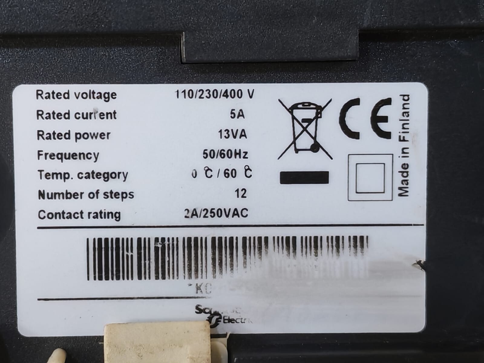 Schneider Electric NR12 MERLIN GERIN NR12 VARLOGIC CONTROLLER 110/230/400V 4