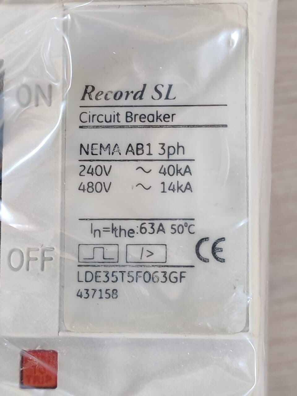 GE LDE35T5F063GF GE LDE160 Record SL LDE35T5F063GF Circuit Breaker 4