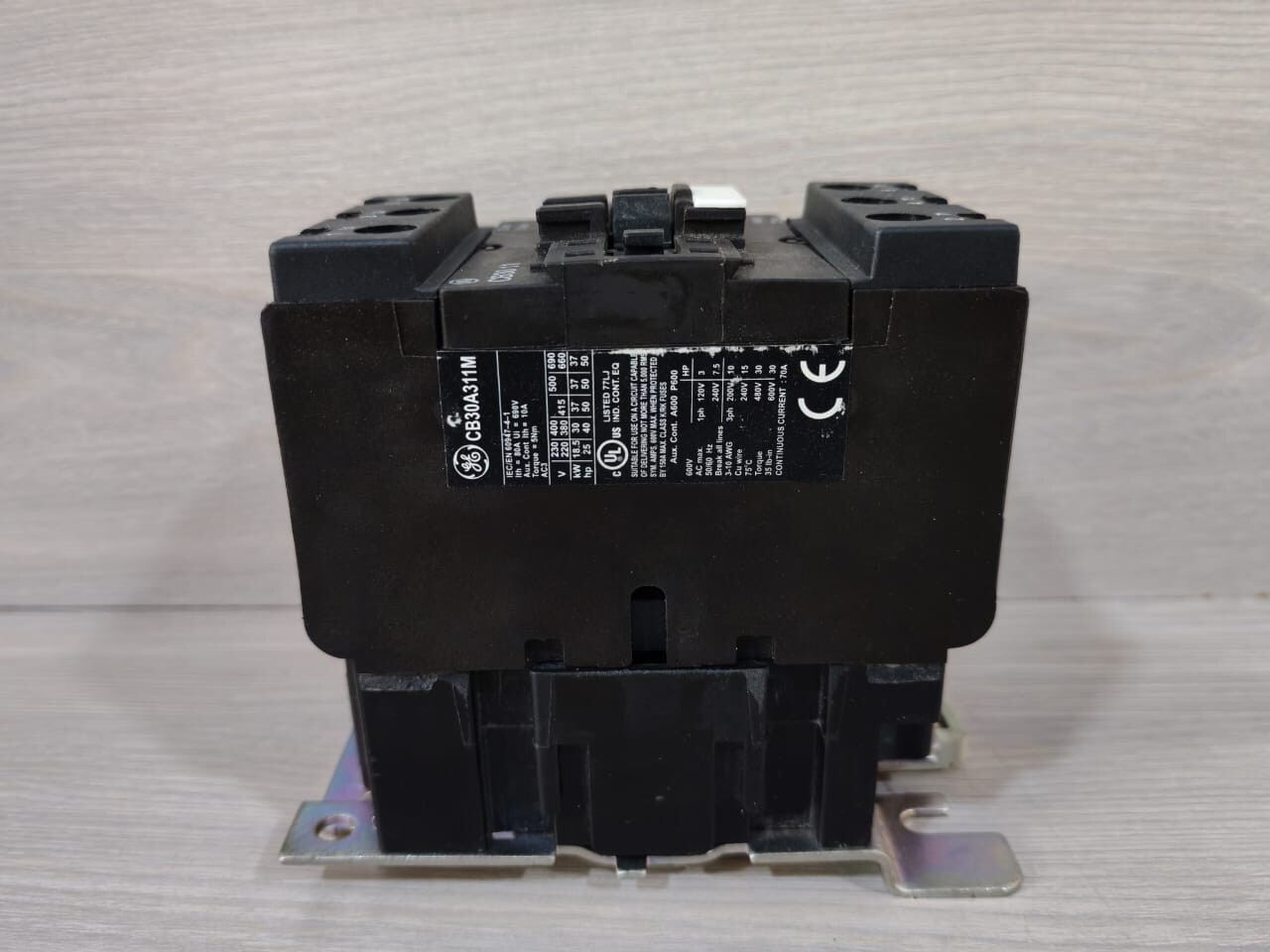 GE CB30A311M3 General Electric CB30 11 Series CB Contactor CB30A311M3 5
