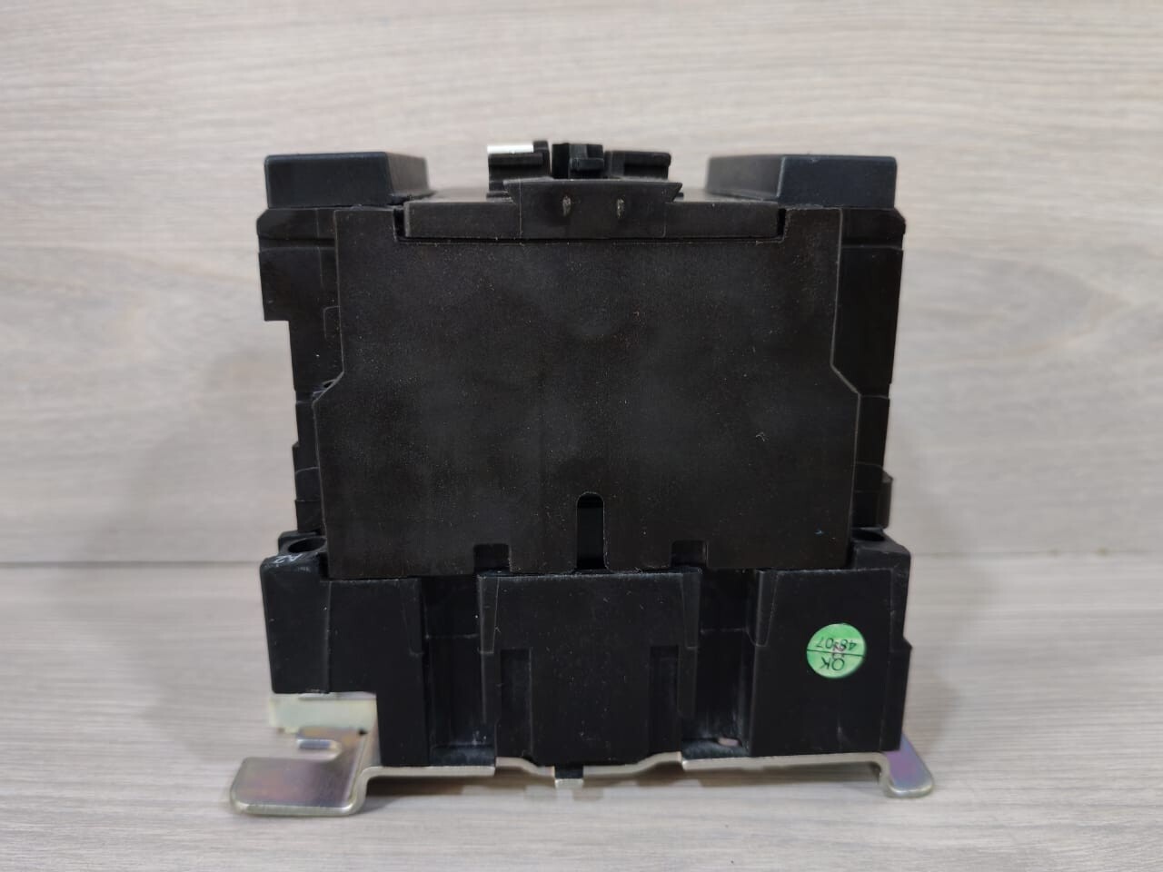 GE CB30A311M3 General Electric CB30 11 Series CB Contactor CB30A311M3 6