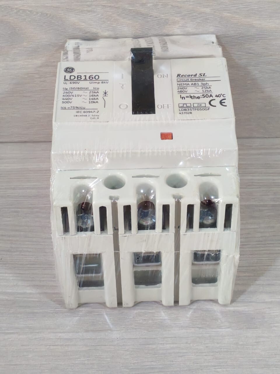 GE LDB35TF050GF GE LDB160 Record SL LDB35TF050GF Circuit Breaker 6