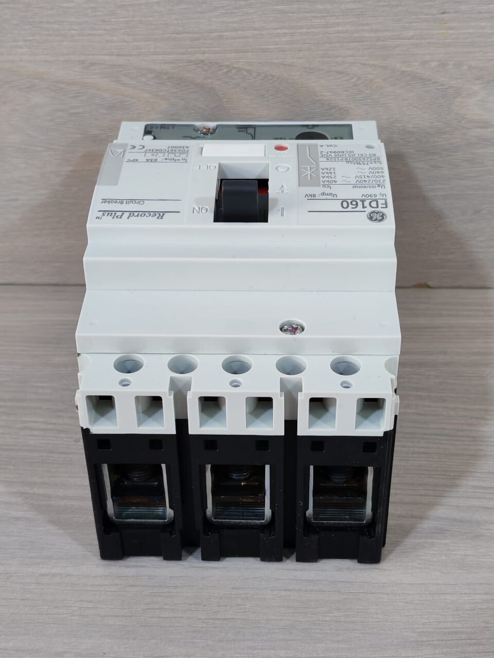 GE FDE36TC063EF GE FD160 Record Plus Circuit Breaker FDE36TC063EF 8
