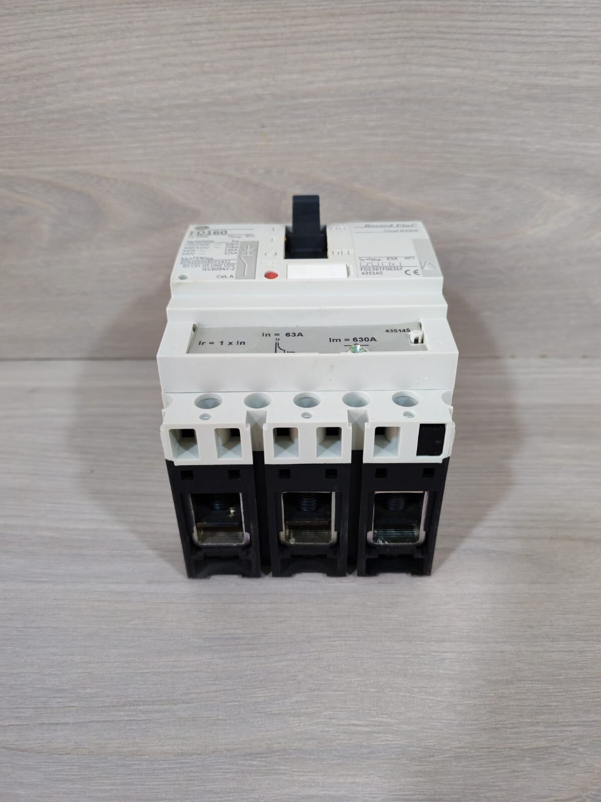 GE FDE36TF063EF GE FD160 Record Plus Circuit Breaker FDE36TF063EF 6