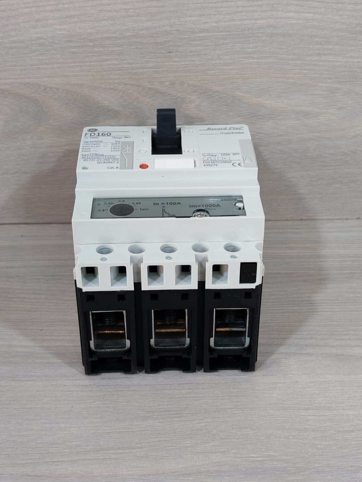 GE FDE36TC100GF GE FD160 Record Plus Circuit Breaker FDE36TC100GF 6