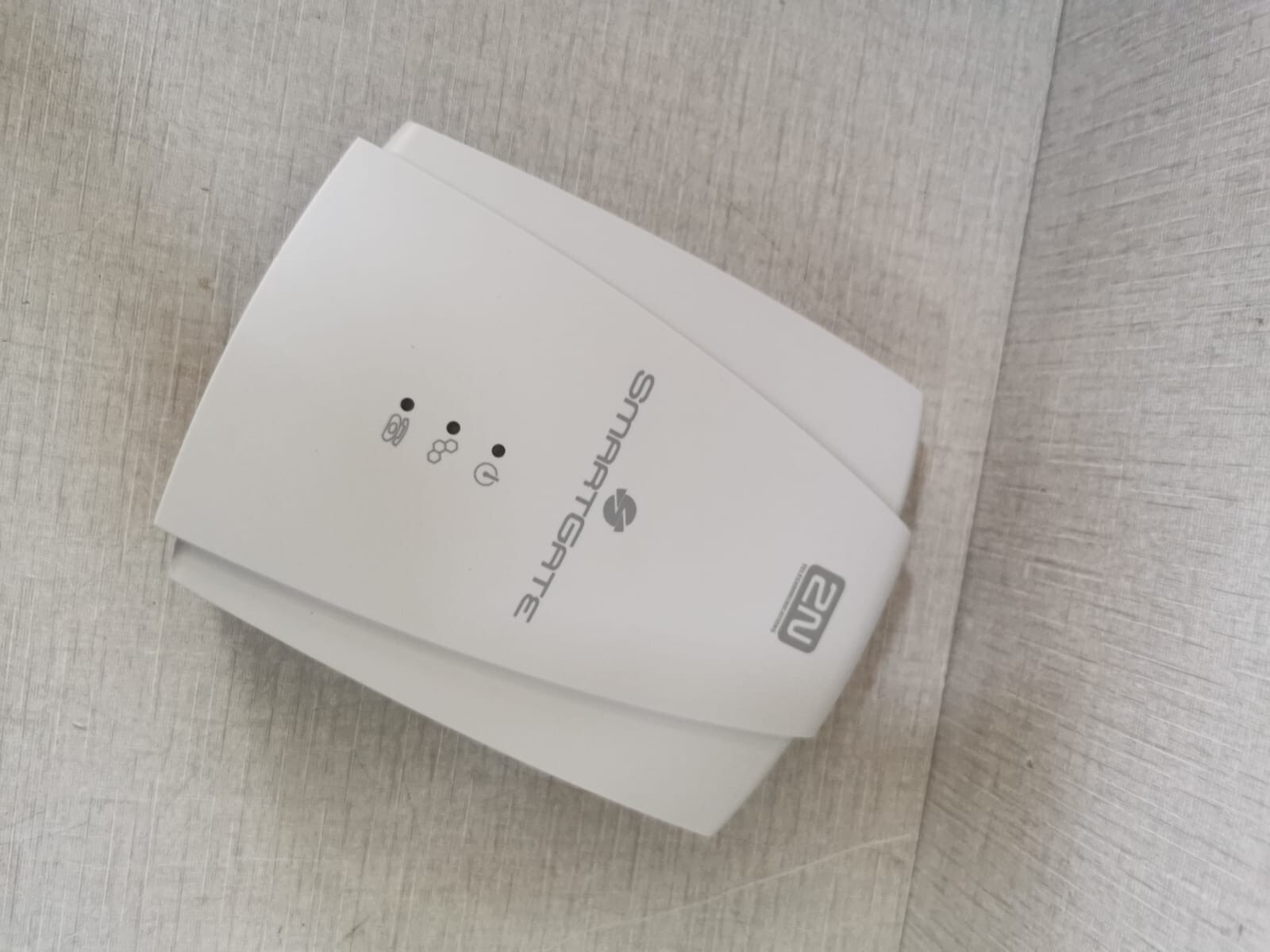 2n smartgate 501403E 501403E 2N SmartGate Analog GSM Gateway with DialThru and Mobility Extension 4