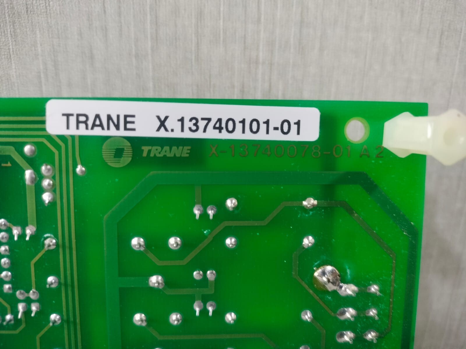 Trane DCM0001E TRANE DCM0001E / X.13740101-01 CONTROL MODULE DCM / CGAV 8