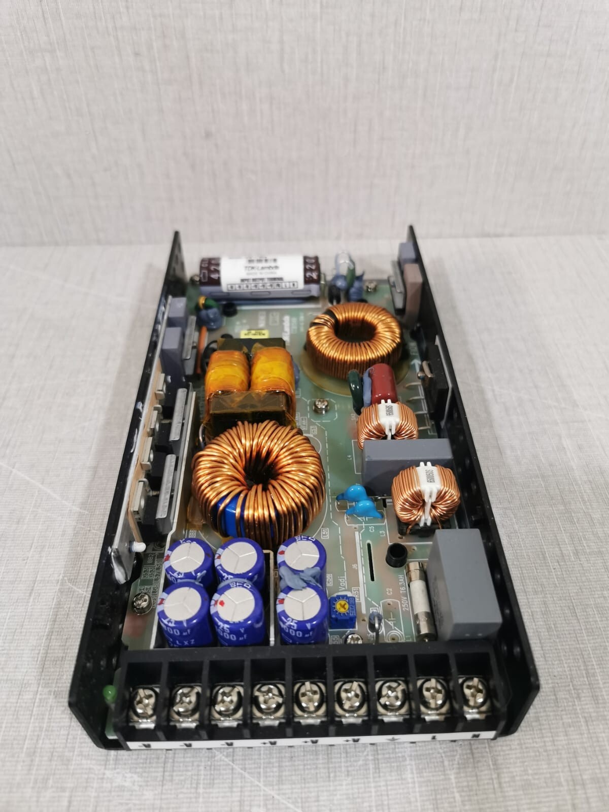 TDK-Lambda CUS250LD-12/PU2 TDK-LAMBDA CUS250LD-12/PU 2/CCB156B SWITCHING POWER SUPPLY-W/O COVER 4
