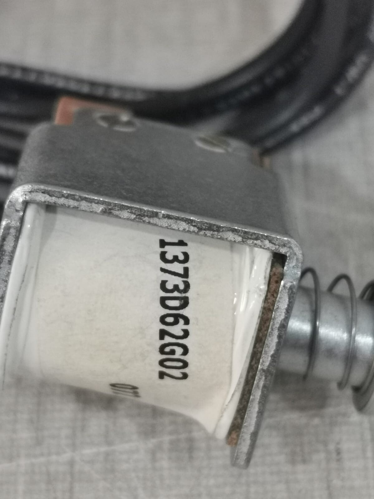 Eaton 1373D62G02 Cutler Hammer 1373D62G02 - Circuit Breaker Shunt Trips 2