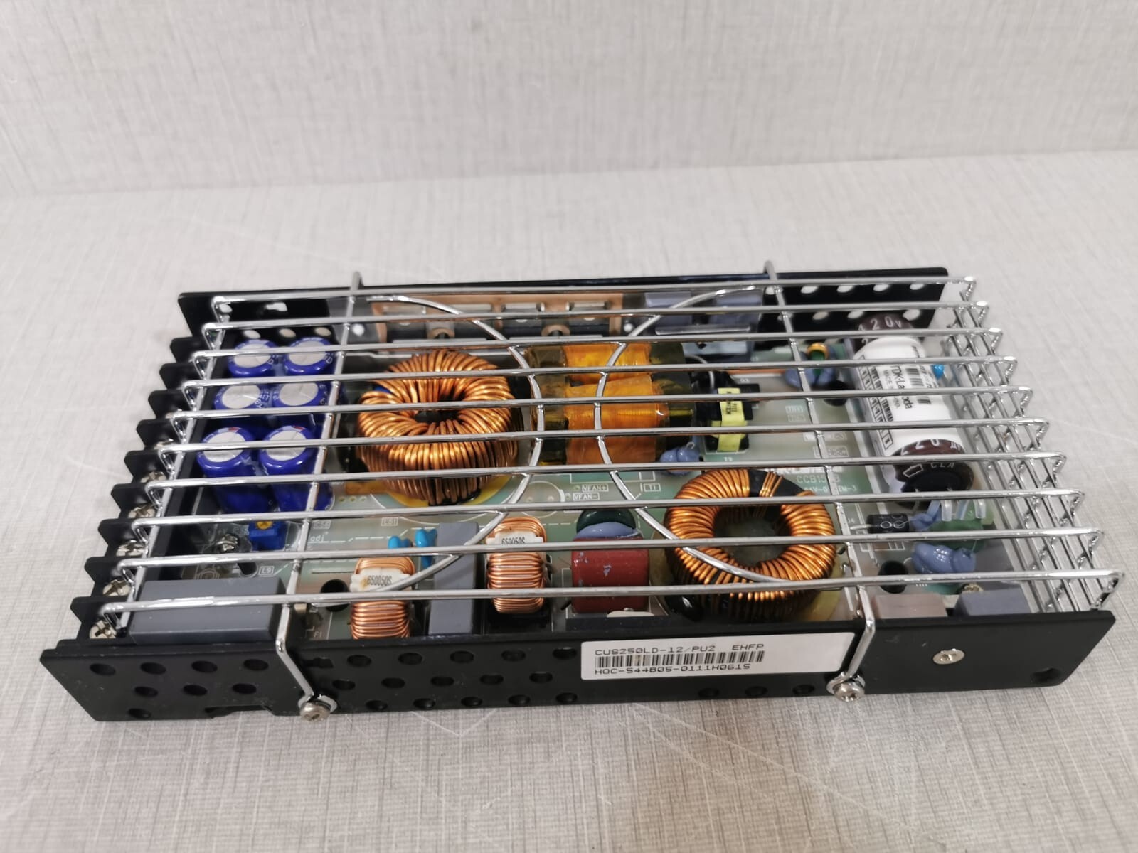 TDK-Lambda CUS250LD-12/PU2 TDK-Lambda CUS250LD-12/PU2 CCB156B SWITCHING POWER SUPPLY - WITH COVER 2