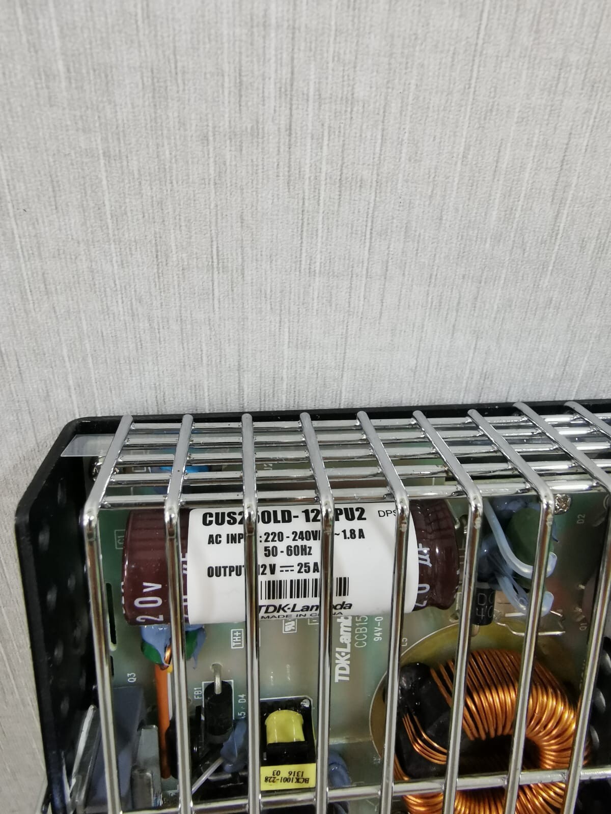 TDK-Lambda CUS250LD-12/PU2 TDK-Lambda CUS250LD-12/PU2 CCB156B SWITCHING POWER SUPPLY - WITH COVER 3