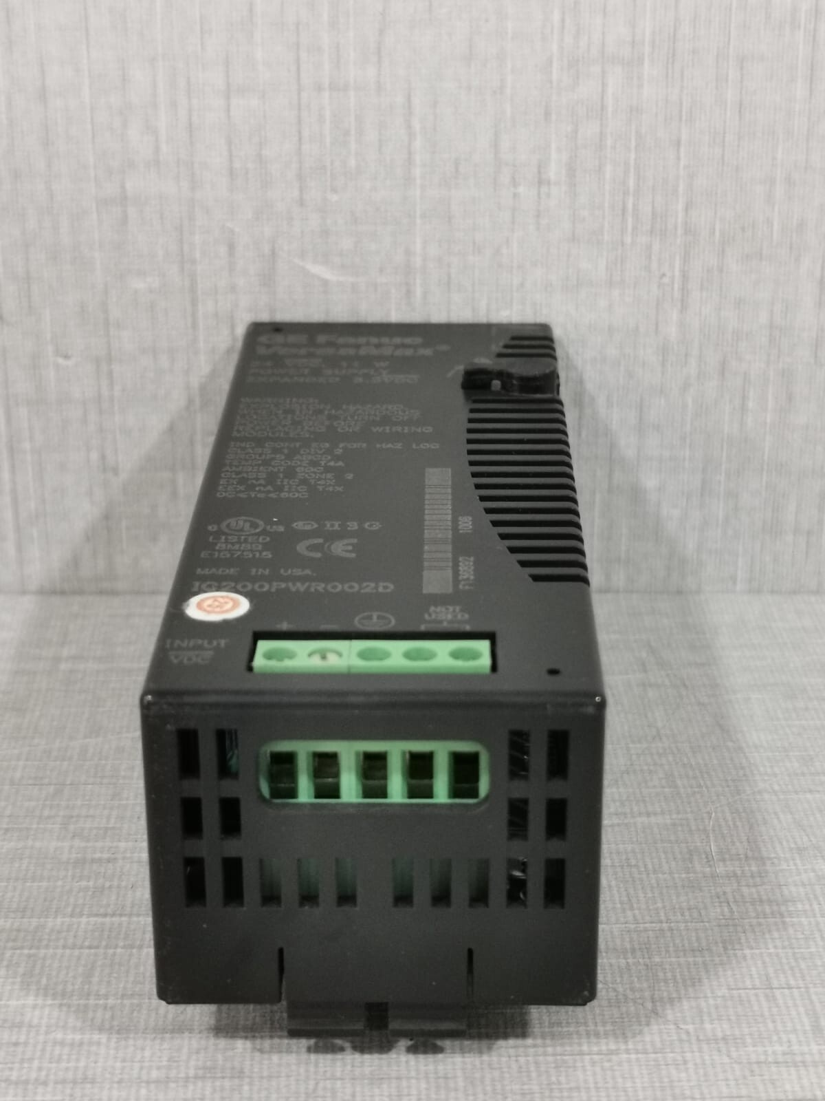 GE IC200PWR002D GE Fanuc VersaMax IC200PWR002D Power Supply 4