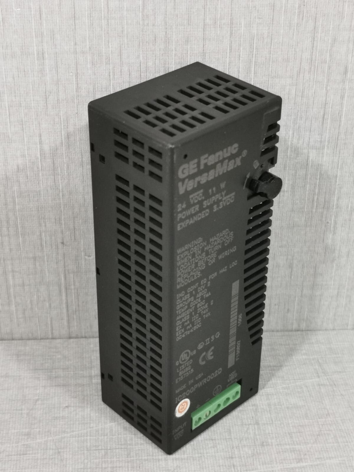 GE IC200PWR002D GE Fanuc VersaMax IC200PWR002D Power Supply 9