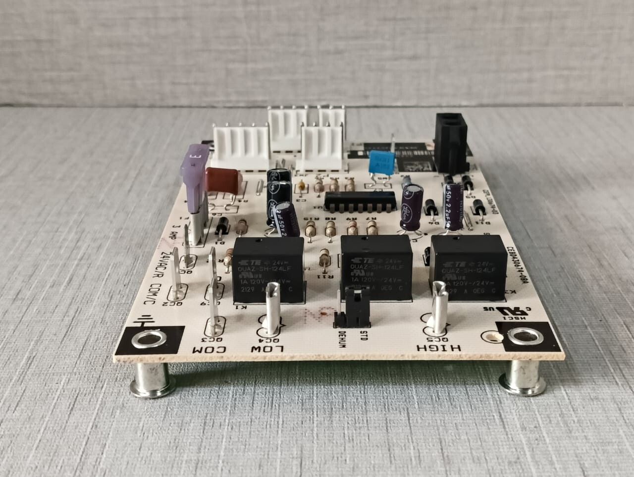 Carrier HK61EA020 HK61EA020 CARRIER CIRCUIT BOARD CEPL130674-03/CEBD430674-08A 8
