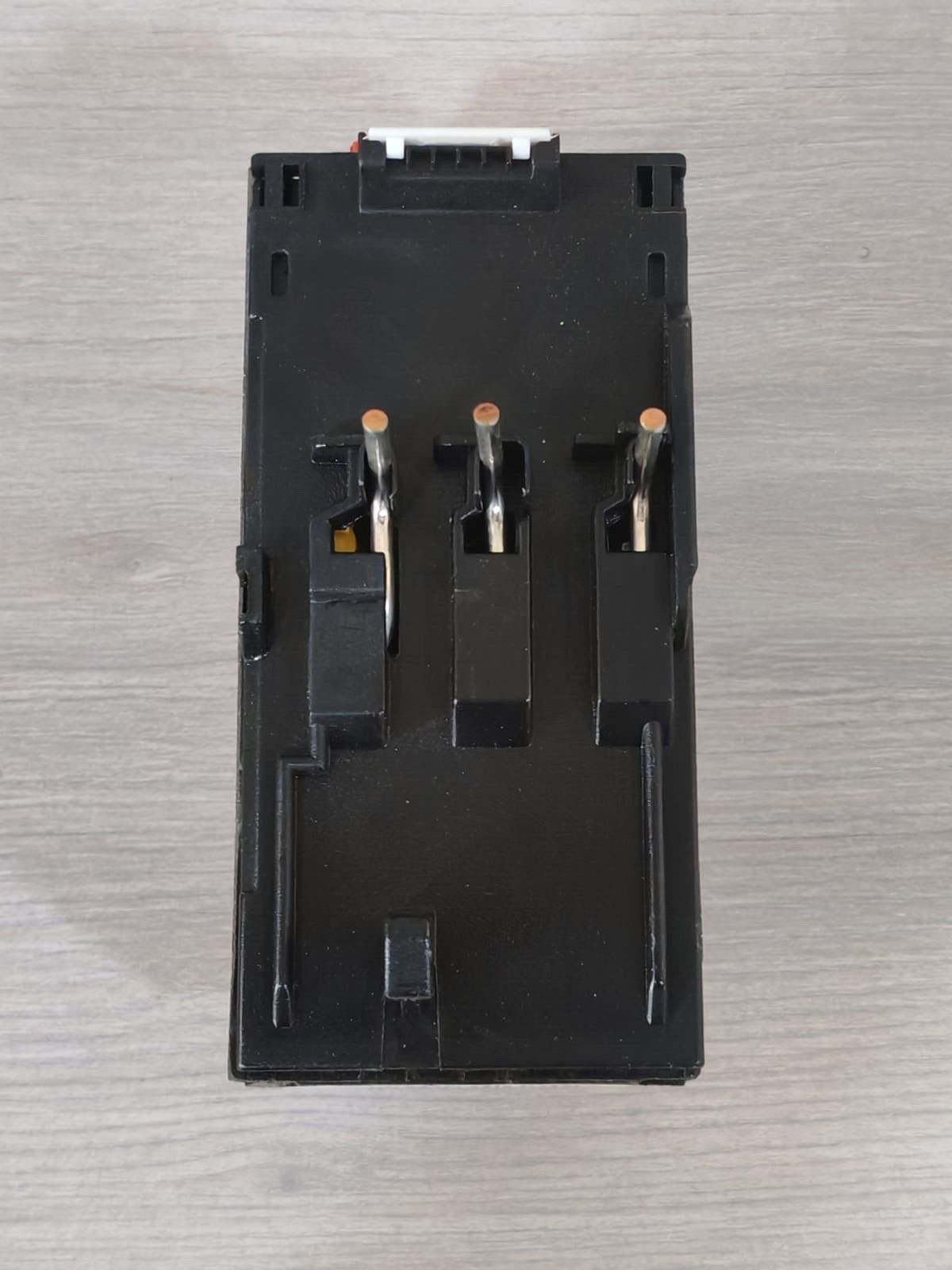 GE AUTO/MANUAL GE RT1L 113708 AUTO/MANUAL 4.0-6.3 A Overload Relay 10