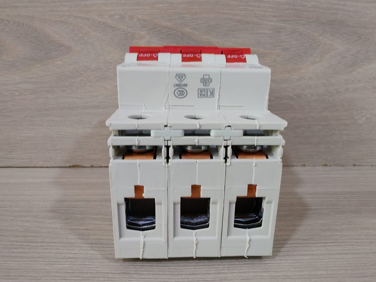 GE 666564 GE AST M 63 30 Main Switch 666564 | 63A | 415V 3