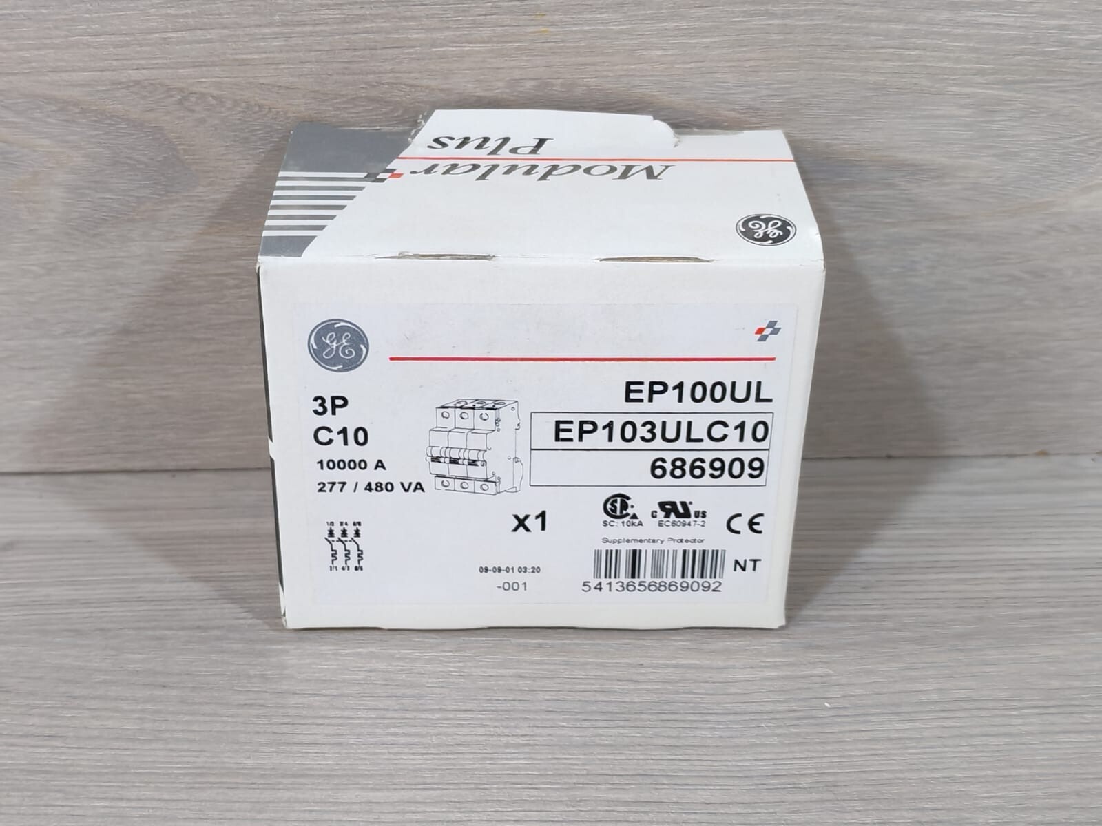 GE EP103ULC10 GE EP103ULC10 | EP100UL Circuit Breaker 686909 10
