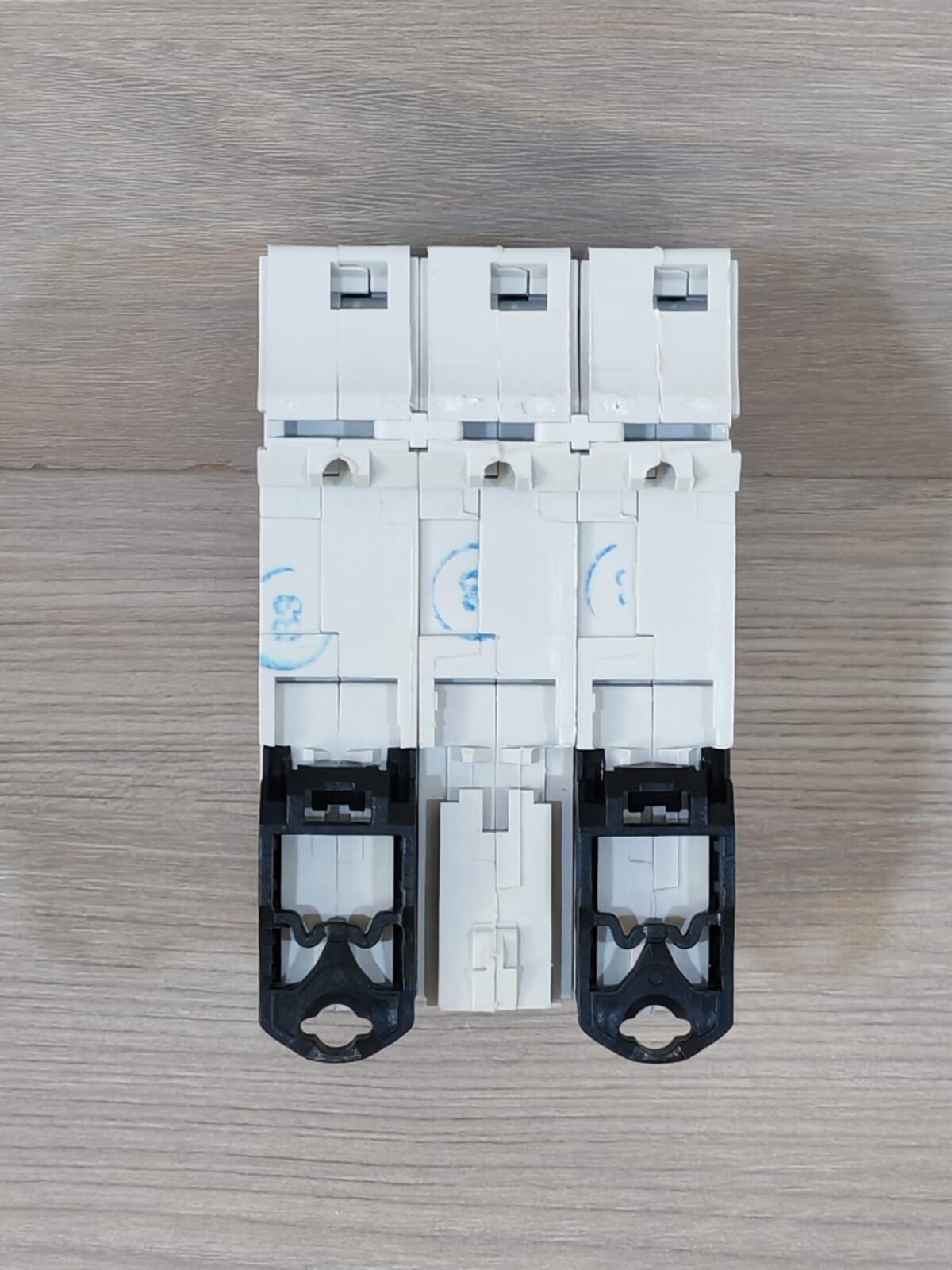 GE G103C50 GE G103C50 Automatic Magnetic Circuit Breaker 3P C50 | 674916 9