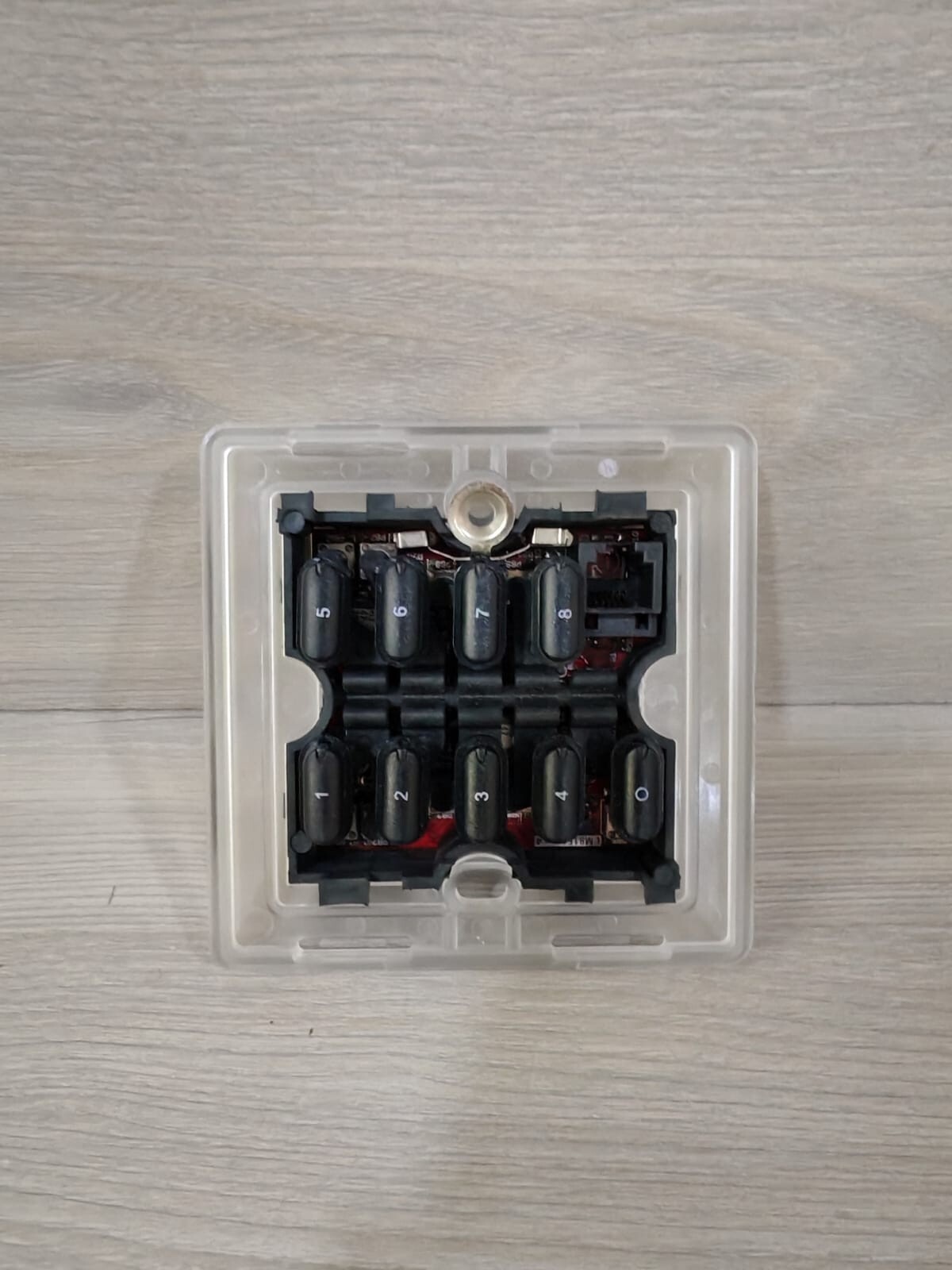 COOPER ILIGHT CSR093 COOPER ILIGHT CSR093 CP S3 9 BUTTON 1-8 OFF 4