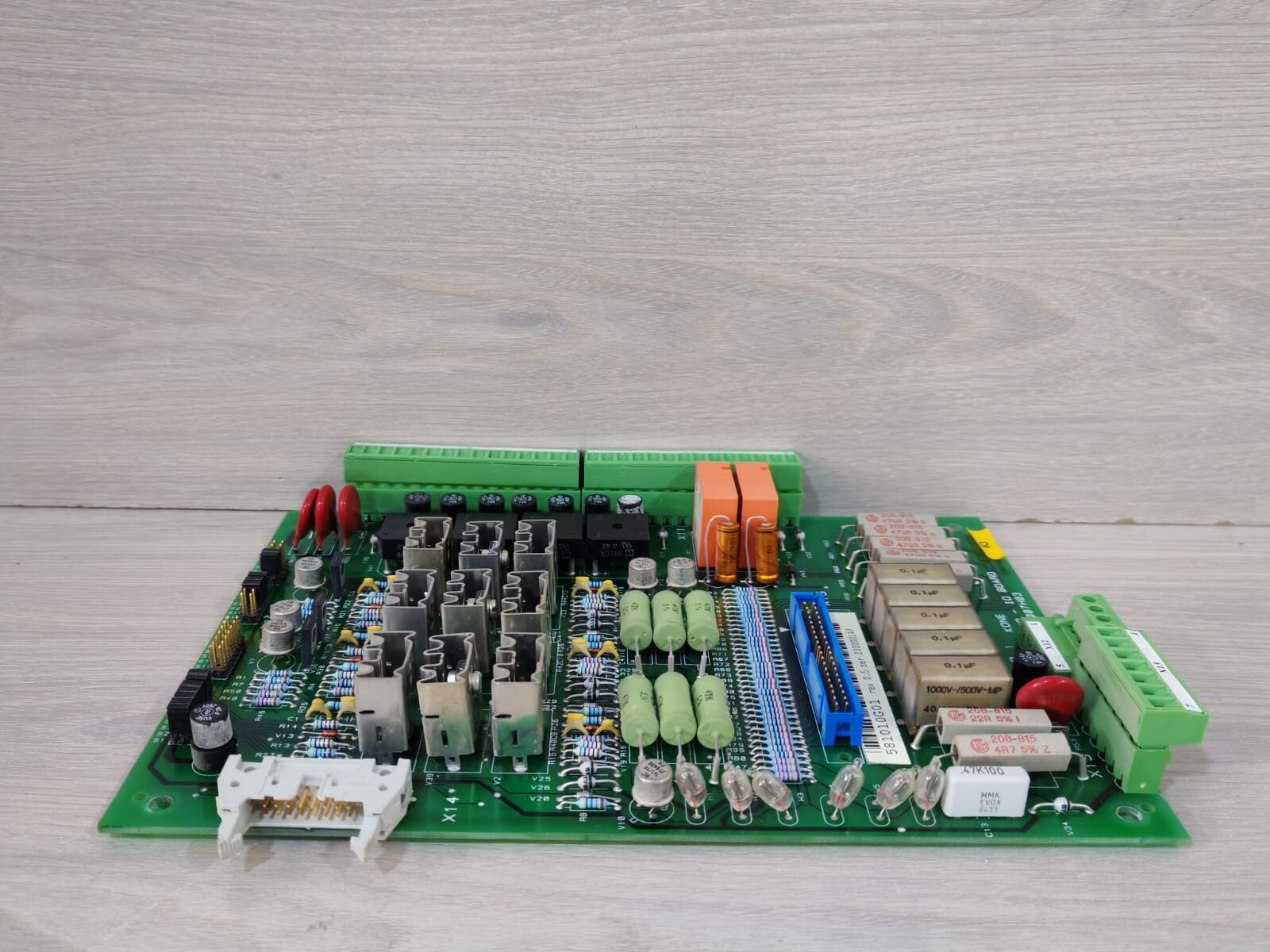 KONE 581010G01 REV 0.5/ 581007H03 KONE 581010G01 REV 0.5/ 581007H03 EBD- IO BOARD 5