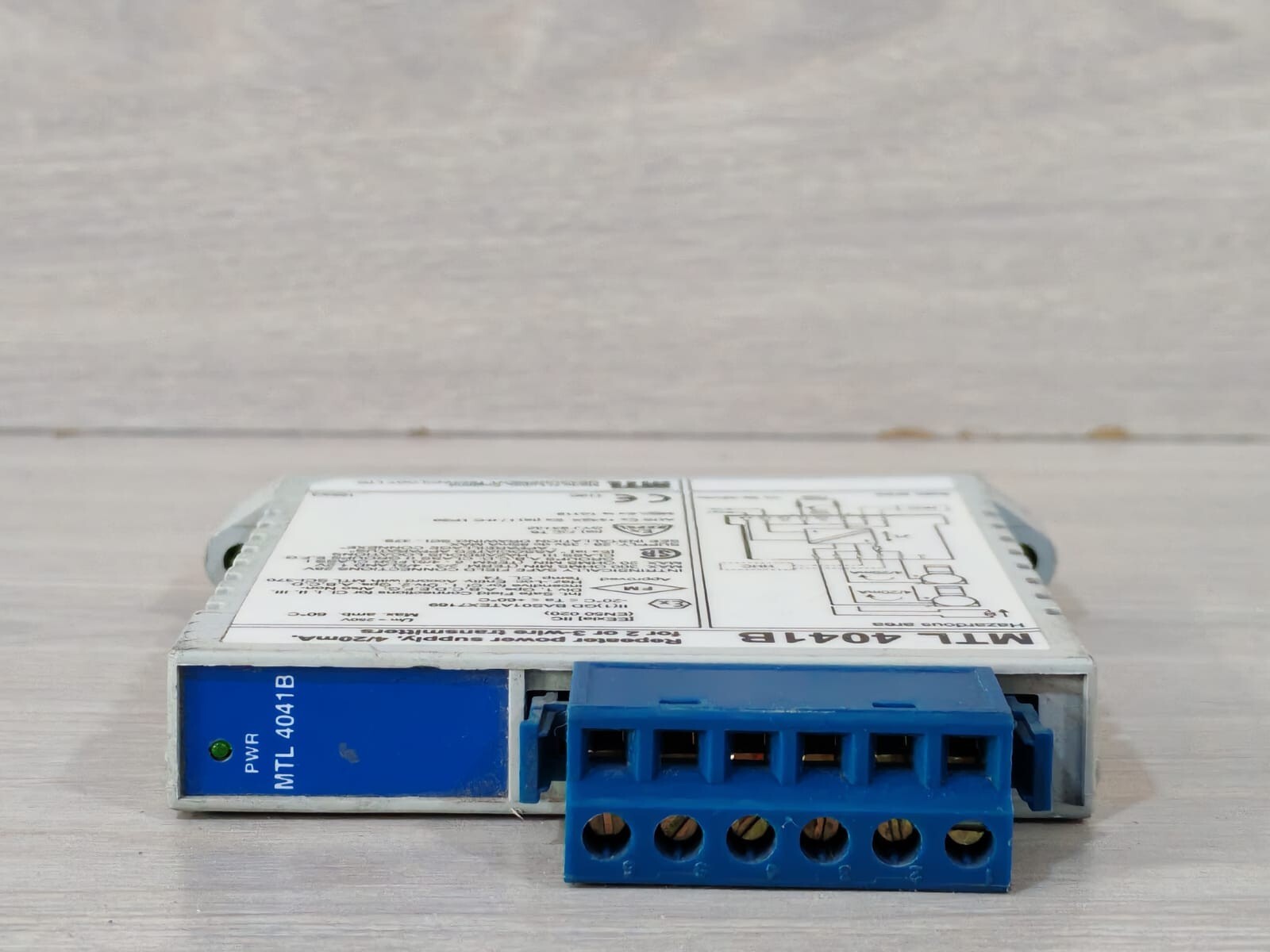MTL 4041B MTL 4041B REPEATER POWER SUPPLY,4/20mA, for 2 or 3-WIRE TRANSMITTERS 4