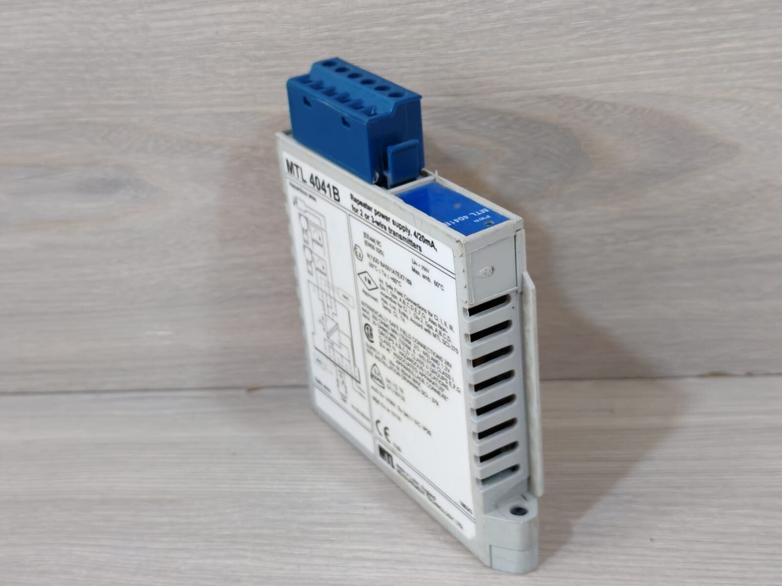 MTL 4041B MTL 4041B REPEATER POWER SUPPLY,4/20mA, for 2 or 3-WIRE TRANSMITTERS 10