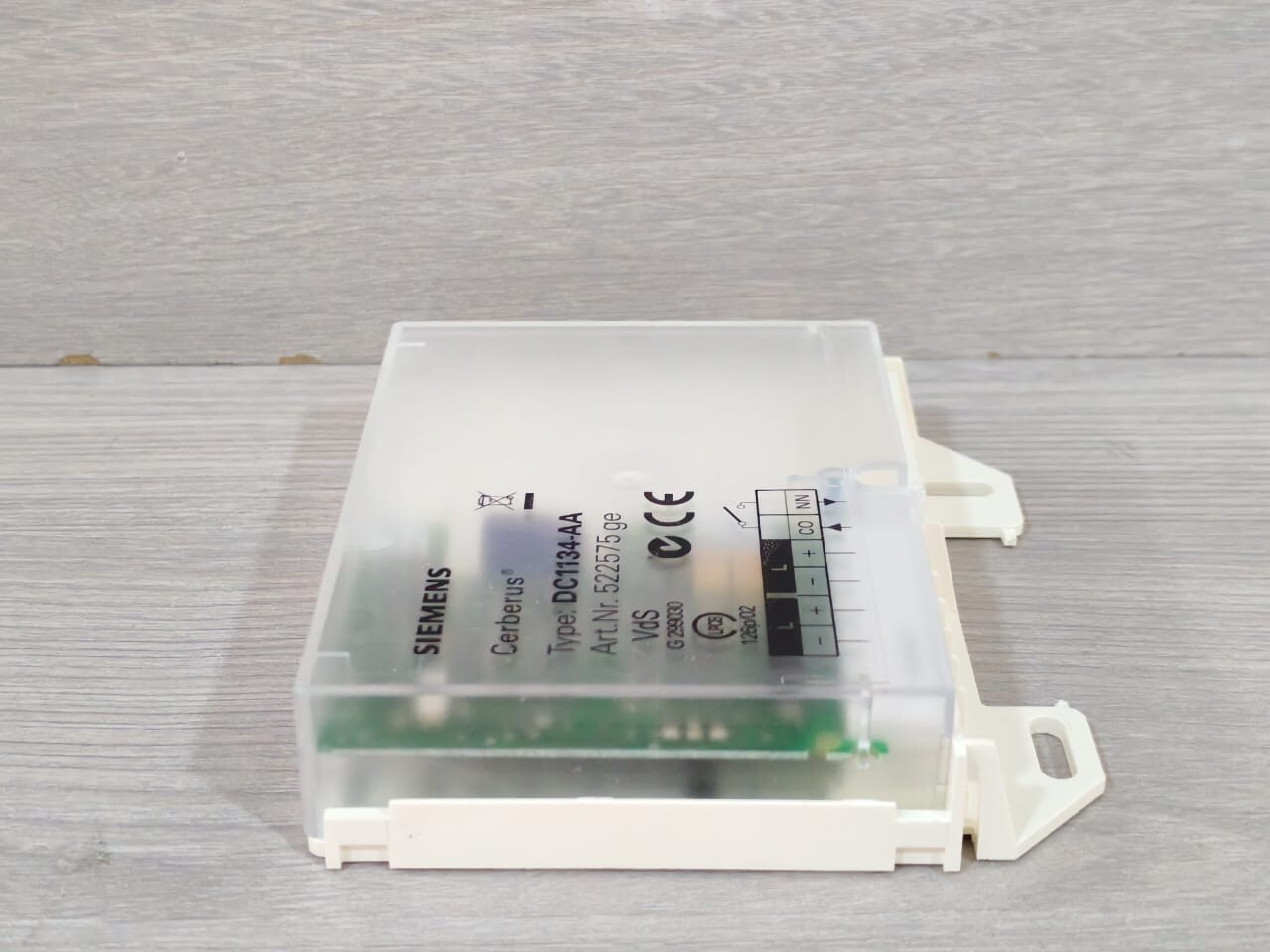 Siemens DC1134-AA SIEMENS DC1134-AA OUTPUT MODULE 8