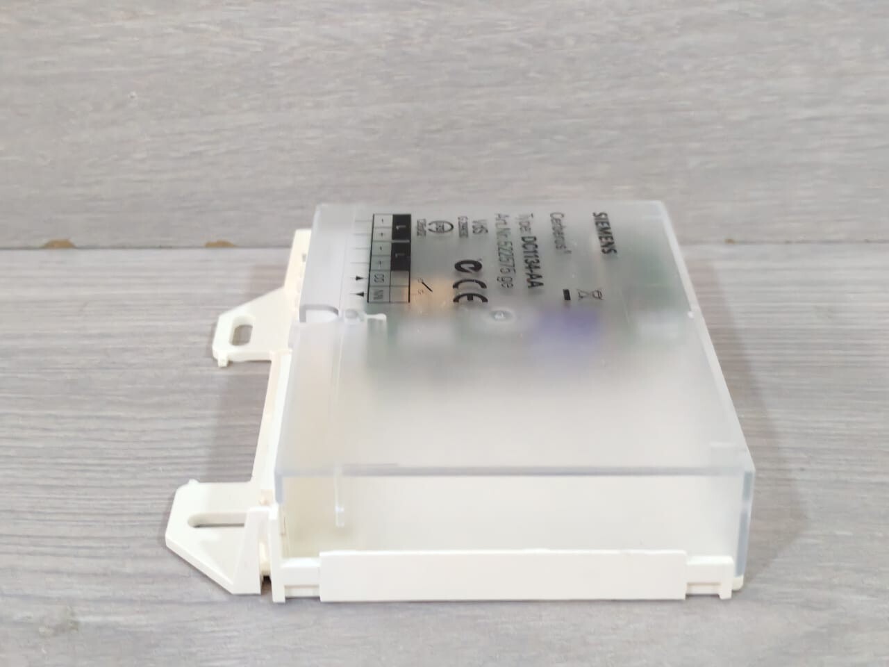Siemens DC1134-AA SIEMENS DC1134-AA OUTPUT MODULE 9