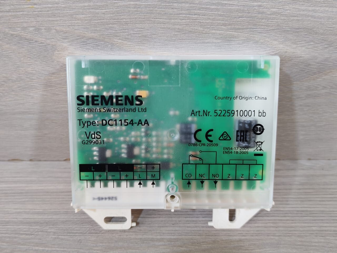 Siemens DC1154-AA SIEMENS DC1154-AA OUTPUT MODULE 2