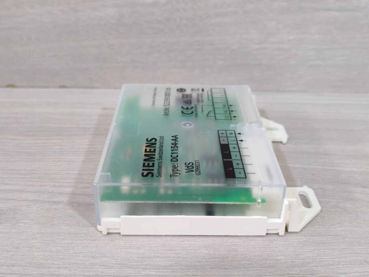Siemens DC1154-AA SIEMENS DC1154-AA OUTPUT MODULE 7