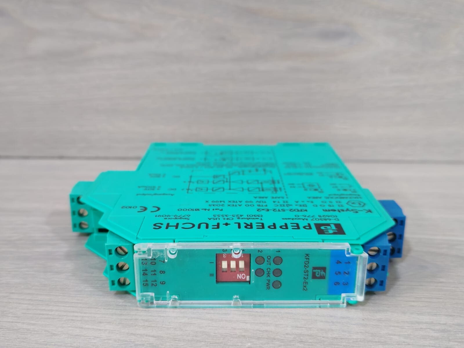 Pepperl 181000 PEPPERL+FUCHS KFD2-ST2-EX2 SWITCH AMPLIFIER 181000 5