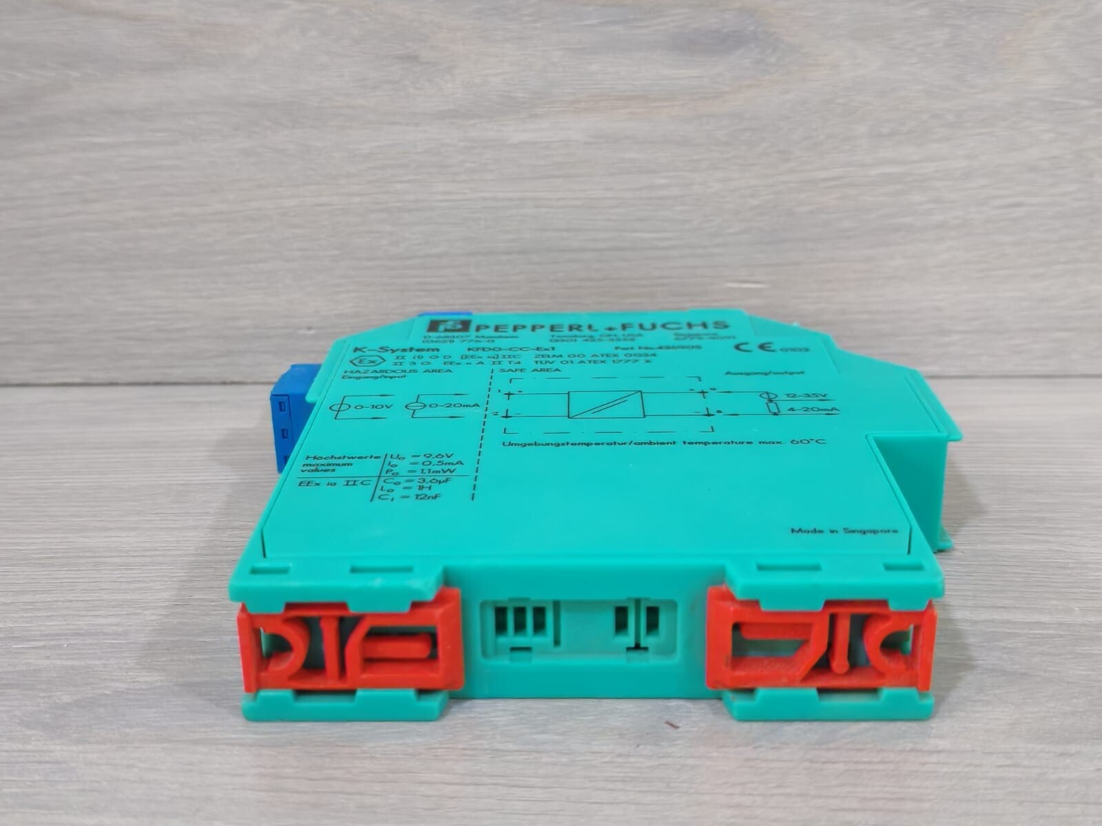 Pepperl 43690S PEPPERL+FUCHS KFD0-CC-EX1 CURRENT/VOLTAGE CONVERTER 43690S- WITH DENTS 5