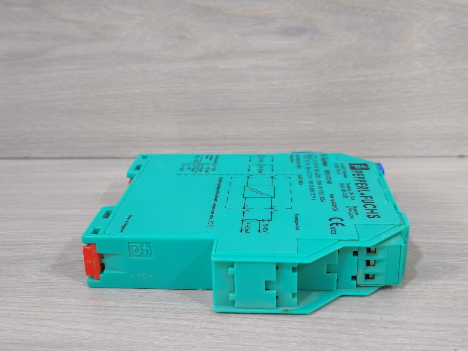 Pepperl 43690S PEPPERL+FUCHS KFD0-CC-EX1 CURRENT/VOLTAGE CONVERTER 43690S- WITH DENTS 7