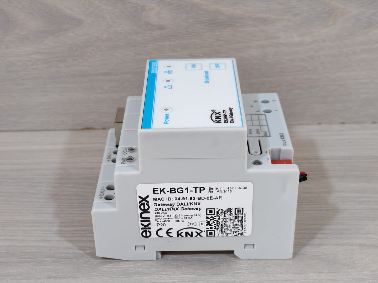 EKINEX EK-BG1-TP EKINEX EK-BG1-TP DALI-KNX GATEWAY 4