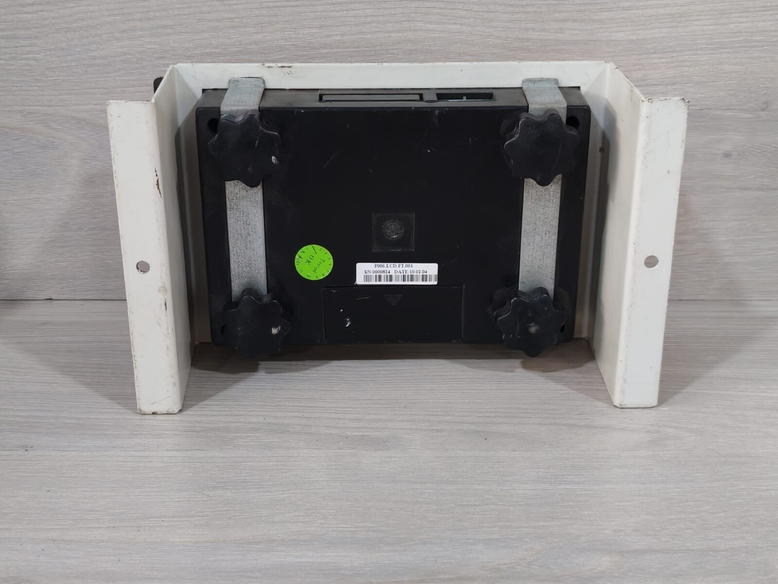 PETRA F006.LCD.FT.001 PETRA F006.LCD.FT.001 LED Display 4